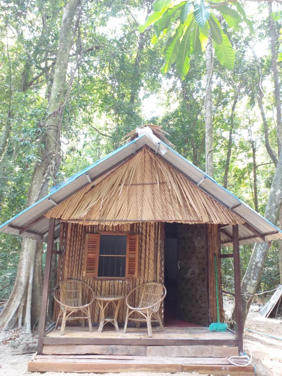 Hostel Jungle Republic Koh Rong Sanloem Zewnętrze zdjęcie